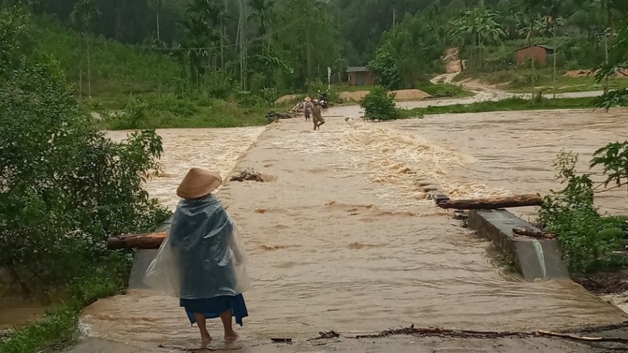 Nhiều nơi ở huyện miền núi An Lão, Bình Định ngập sâu